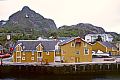 Lagerhäuser in Nusfjord
