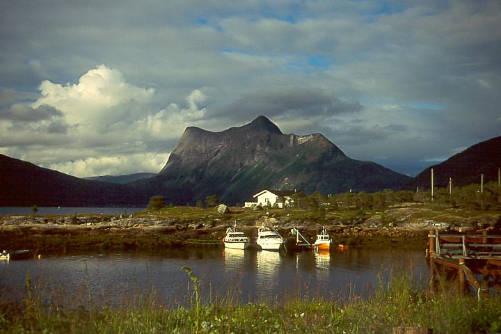 NordlandTysfjord13 - 58KB